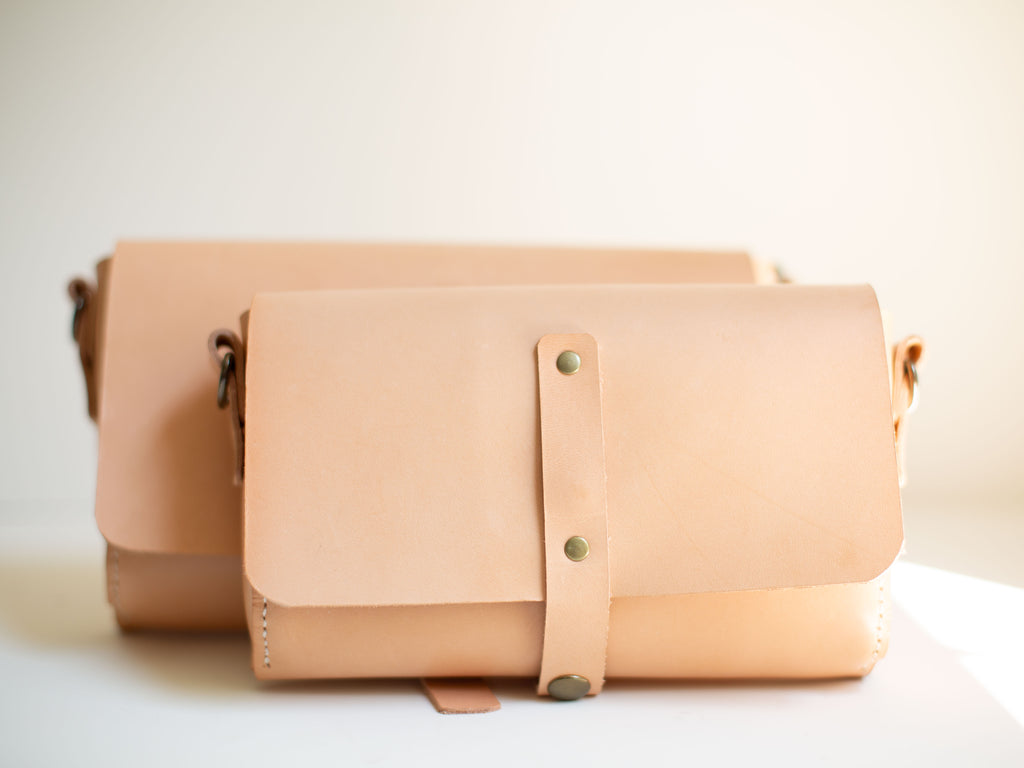 The Wayfarer -  leather fanny pack w. crossbody strap