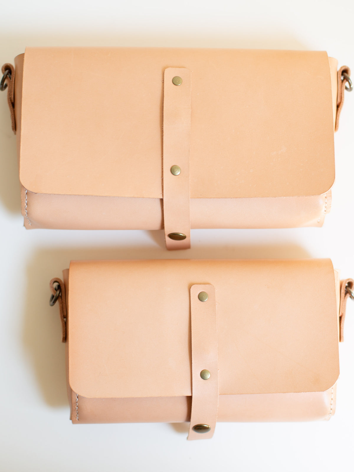 The Wayfarer -  leather fanny pack w. crossbody strap