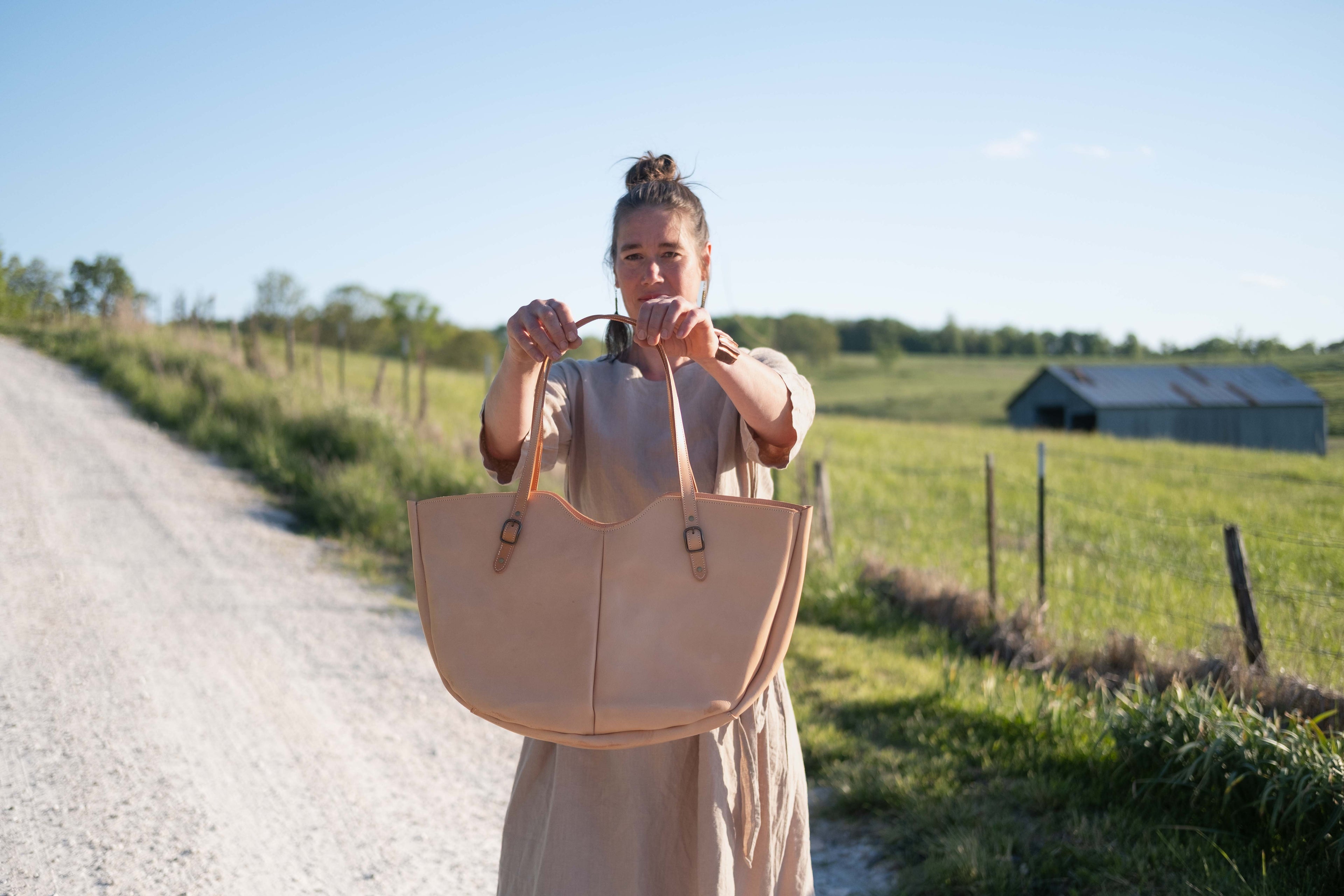 The Wanderer - large leather purse in veg tan leather
