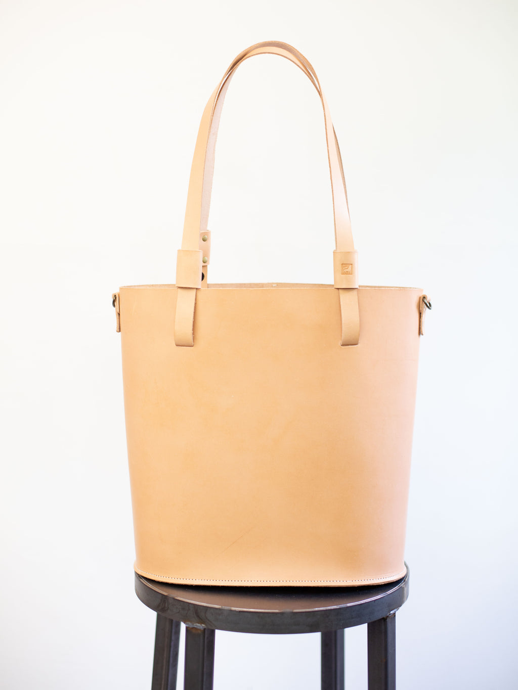 The Gatherer - large leather tote with sustainable veg tanned leather